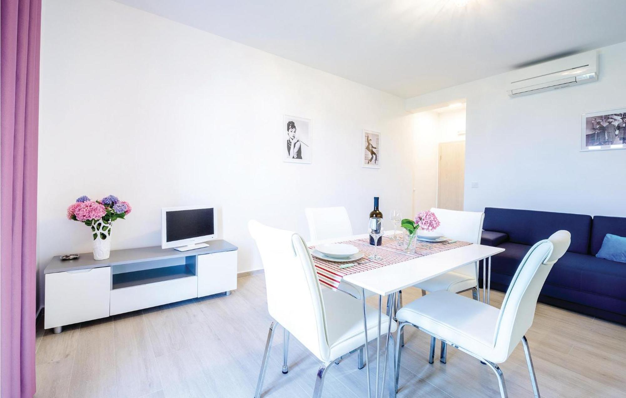 Amazing Apartment In Cavtat With House Sea View المظهر الخارجي الصورة
